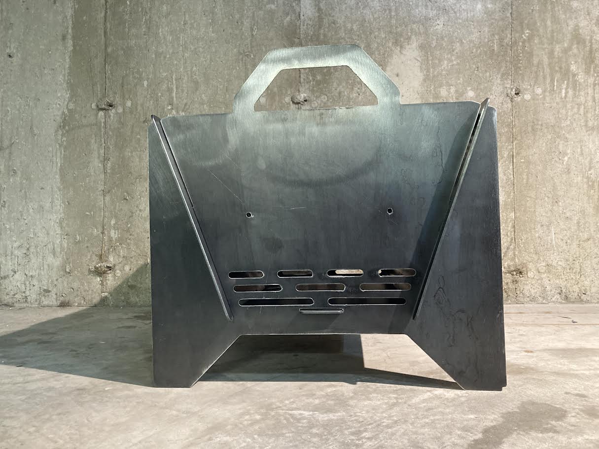 Fully Collapsible Fire Pit / Camp Grill