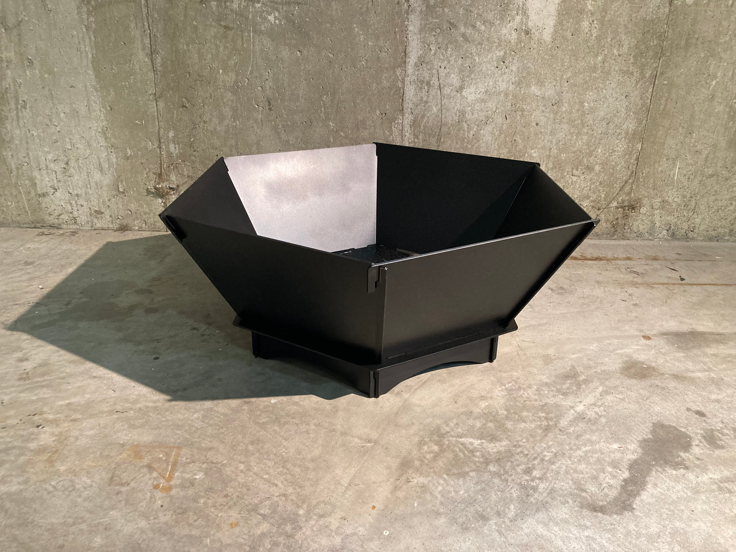 Collapsible Hexagon Fire Pit - Black High Temp Paint